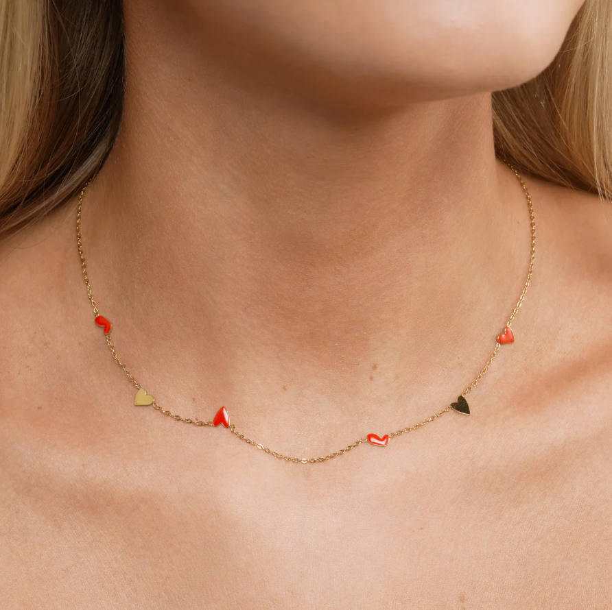 LINNEA HEART CHAIN NECKLACE RED & GOLD STAINLESS STEEL