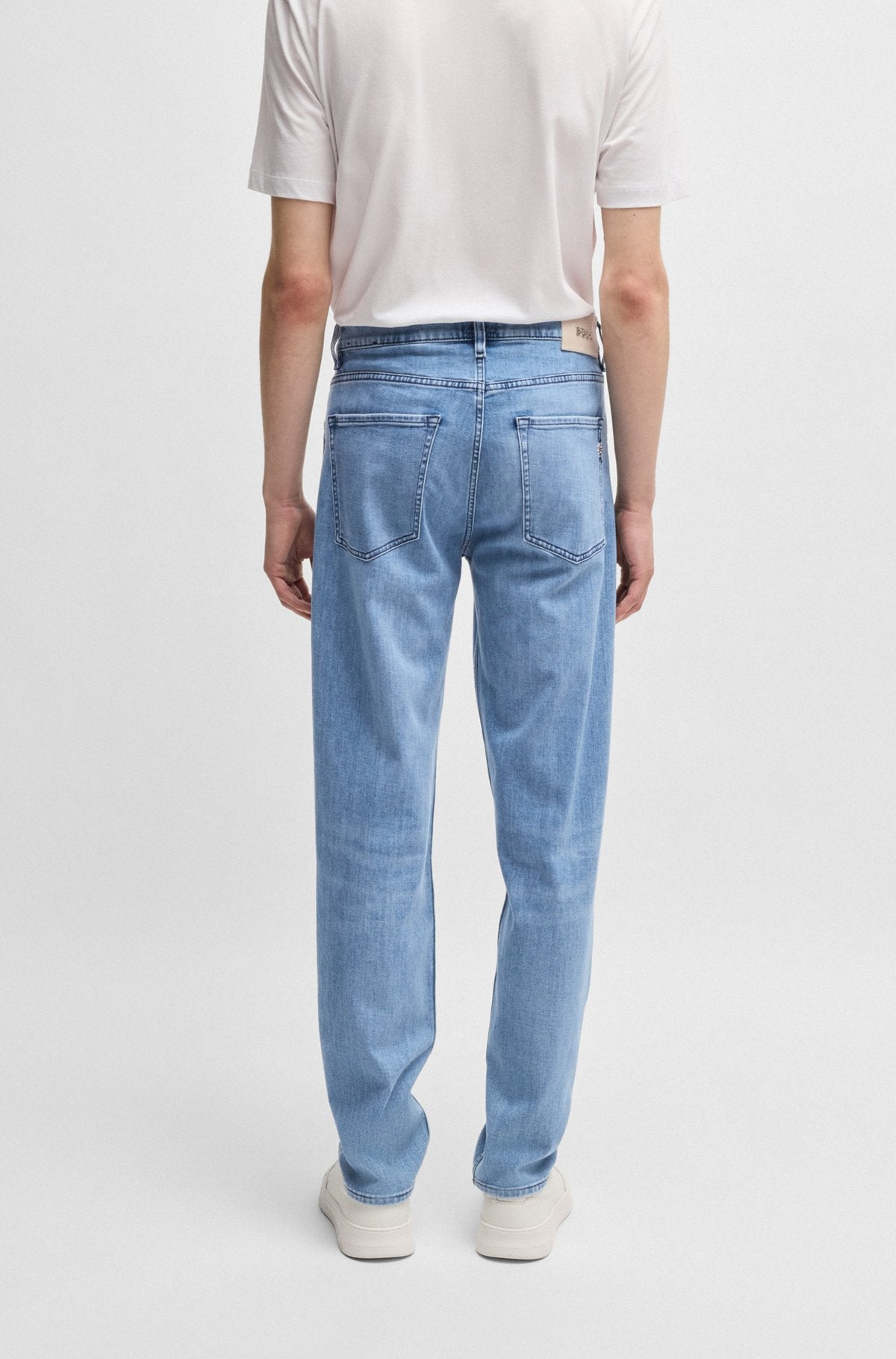 MAINE JEANS IN SUPER SOFT DENIM