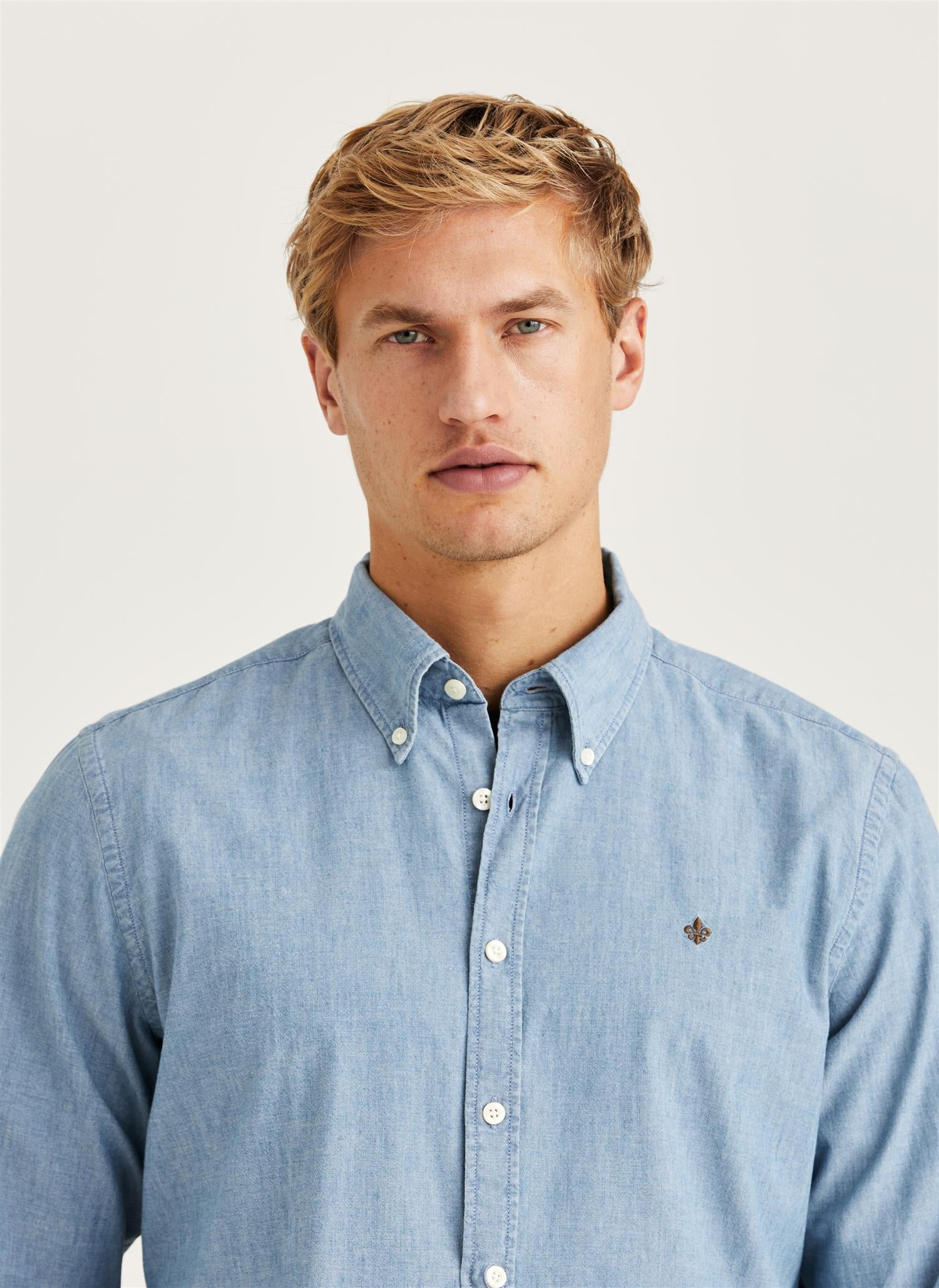 MORRIS CHAMBRAY BLUE SHIRT SLIMFIT