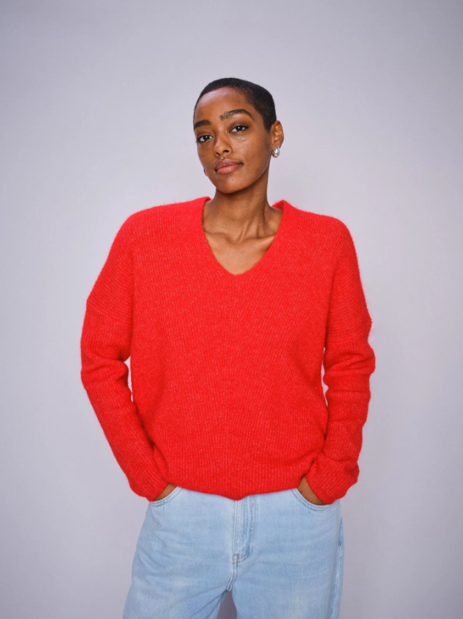 MMTHORA V-NECK KNIT-CHINESE RED