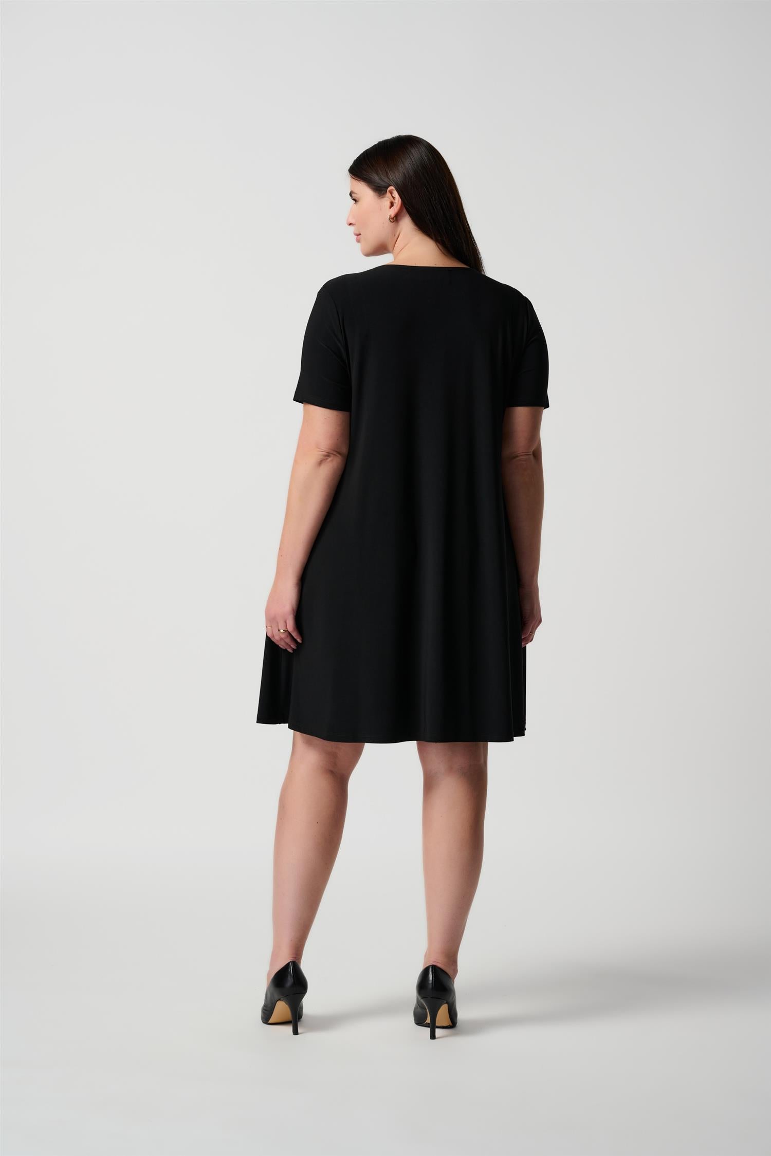 Classic A-line Dress - Sort