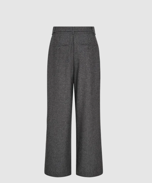 MMLeslie Zenia Pant