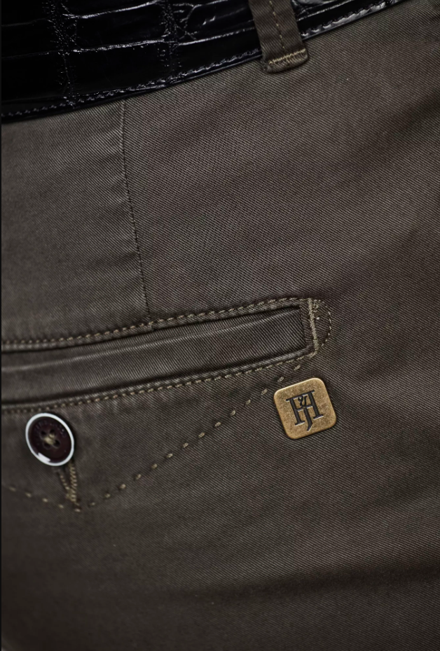 FRONT PLEAT CHINO AW24