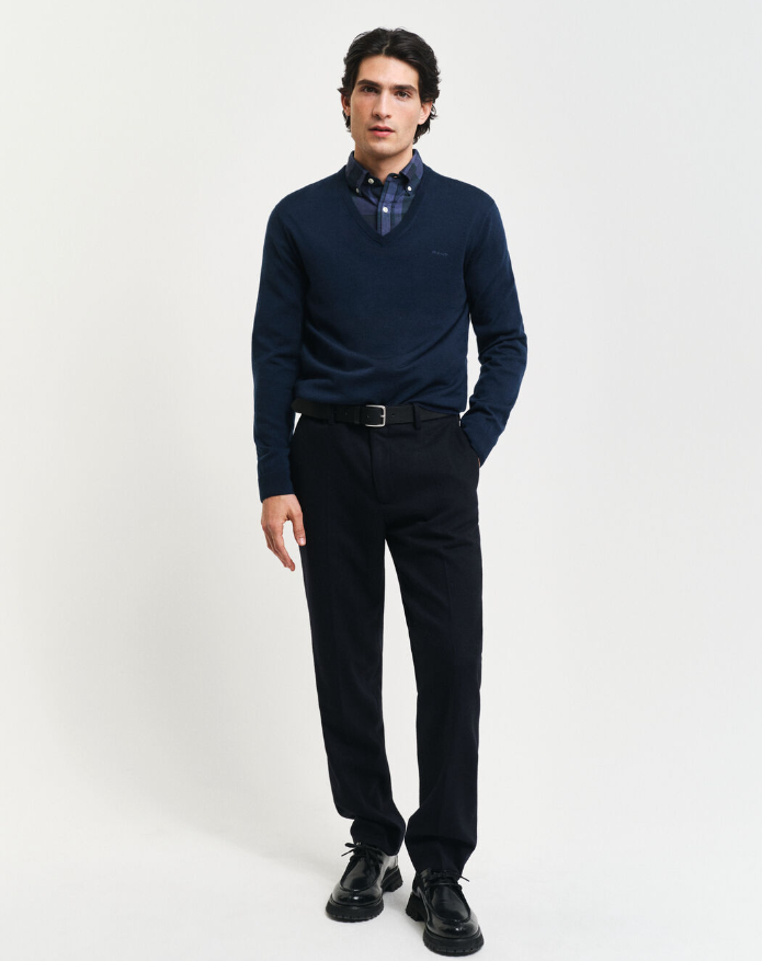 EXTRAFINE MERINO WOOL V-NECK