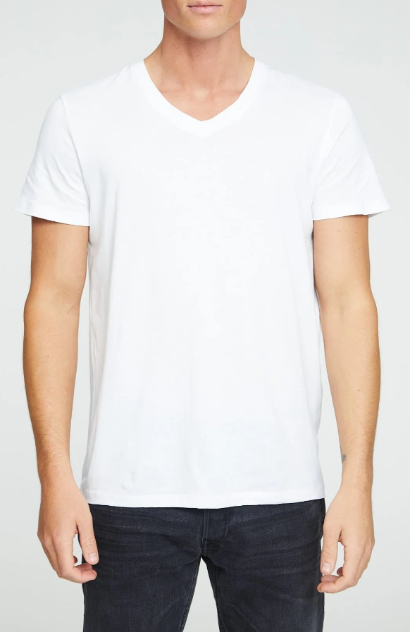 MEN V-NECK TEE