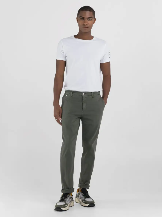 BENNI CHINOS 030 MILITARY GREEN