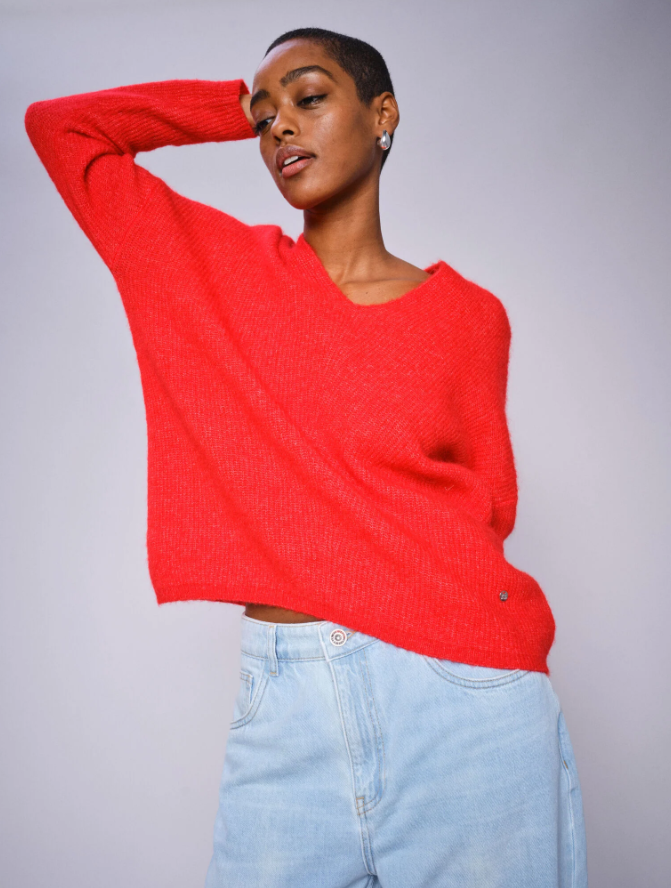 MMTHORA V-NECK KNIT-CHINESE RED