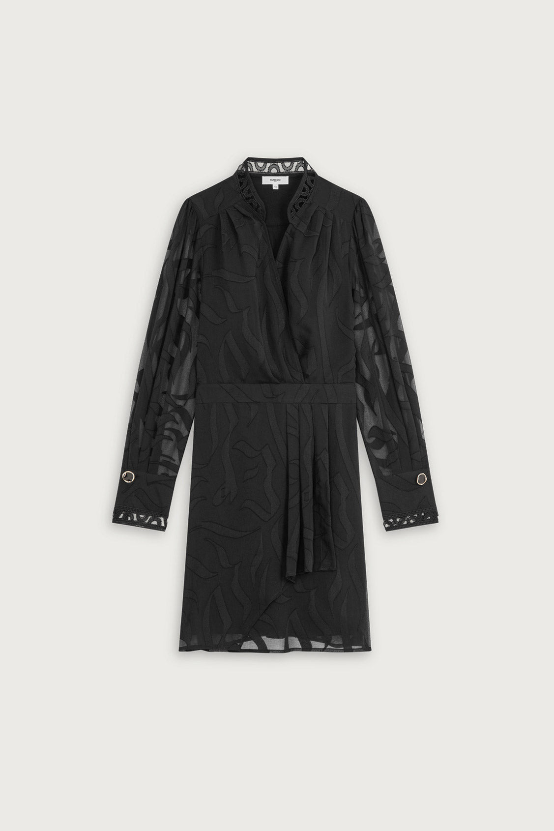 CHARLY ROBE