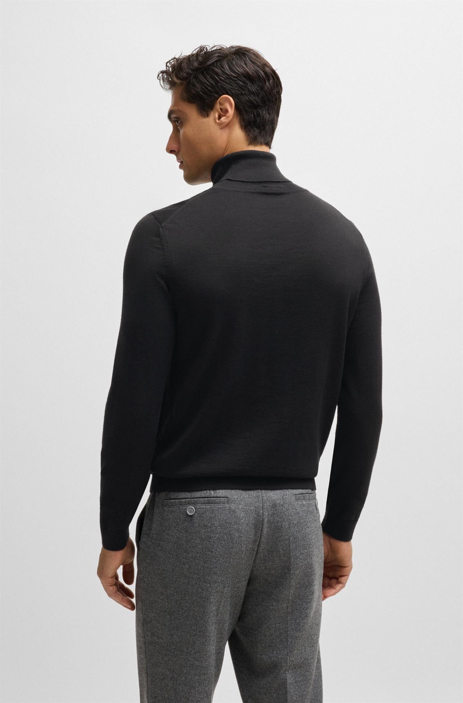 MUSSO P ROLLNECK SWEATER IN VIRGIN WOOL