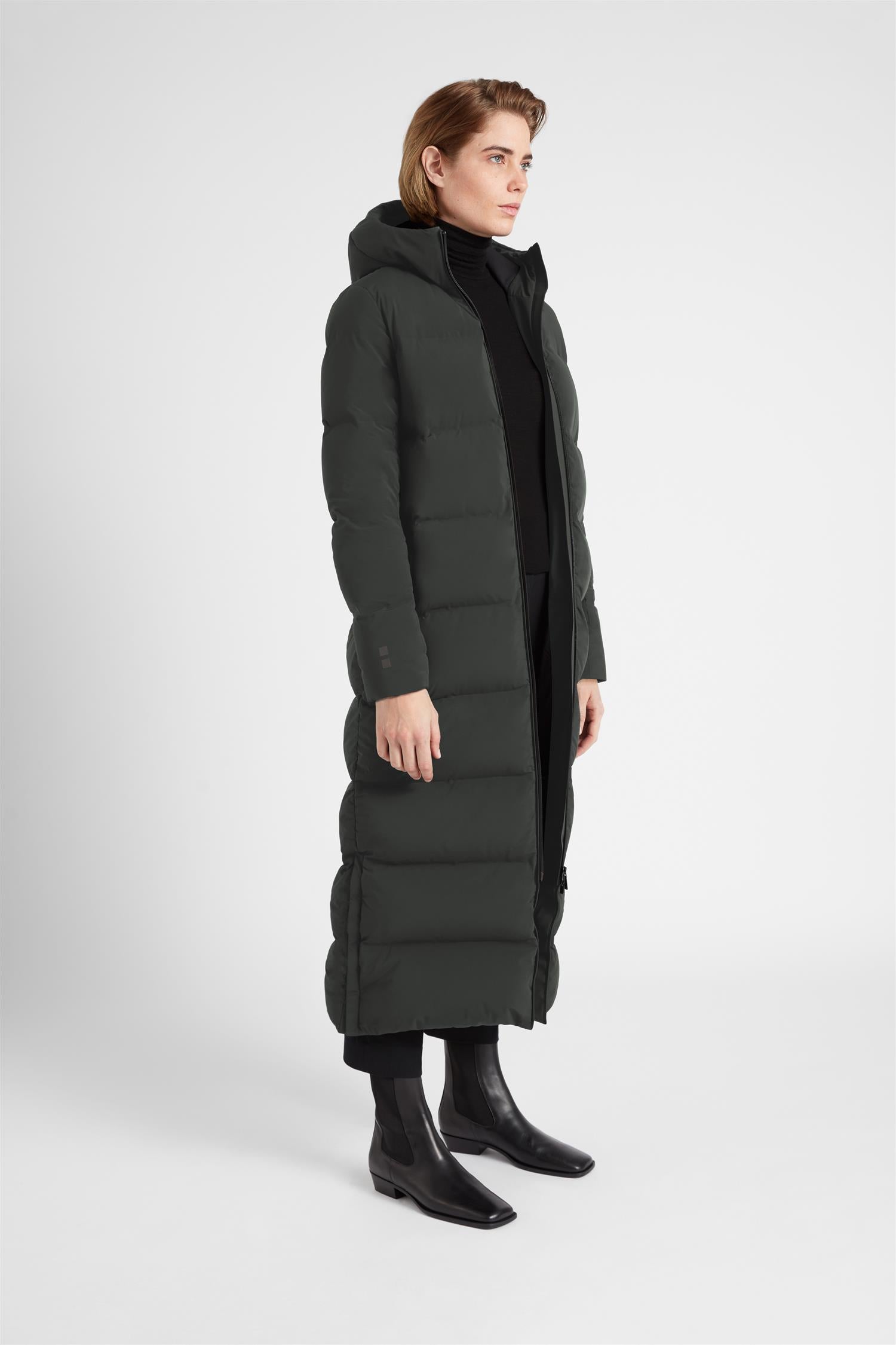 W INFINITY DOWN COAT