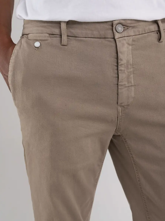 BENNI CHINOS 020 SAND